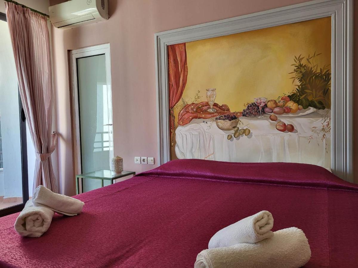 Vive Mare Hotel Sarandë Eksteriør billede