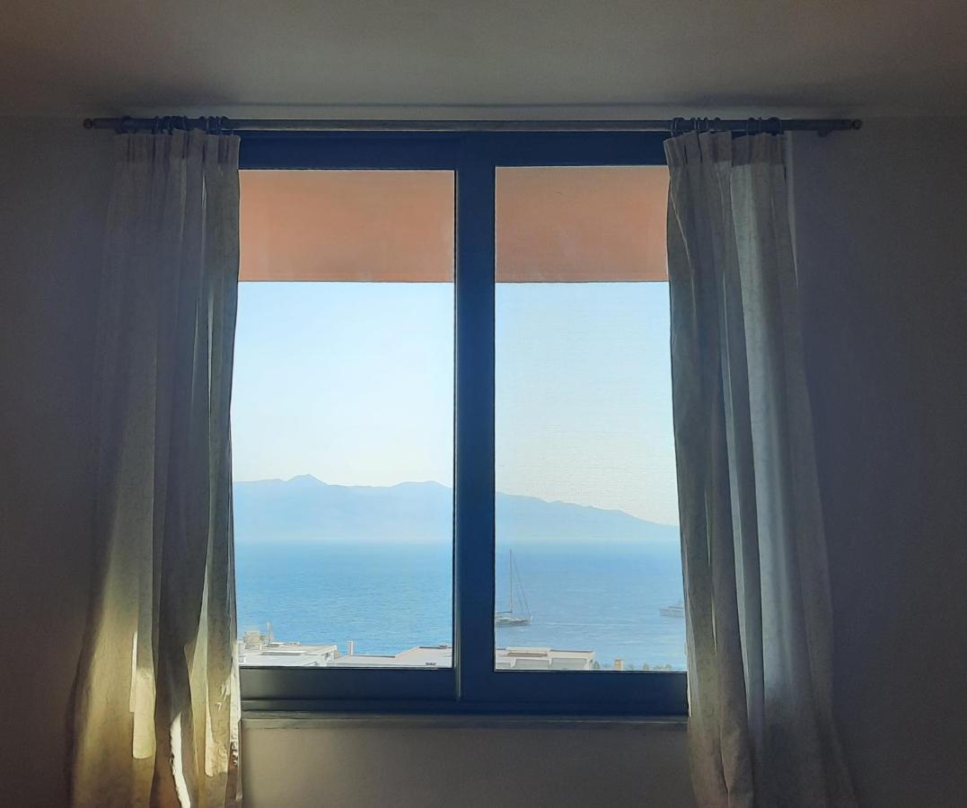 Vive Mare Hotel Sarandë Eksteriør billede